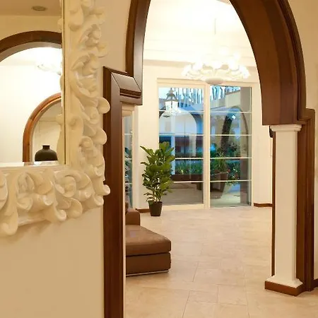 Hotel Belvedere
